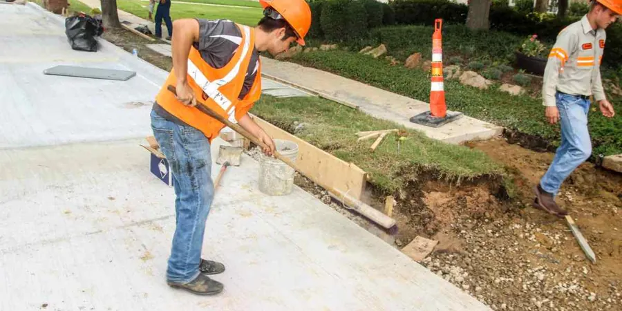 Rigid Pavement Design in Laval: PCI, Slab Thickness & Joint Layout